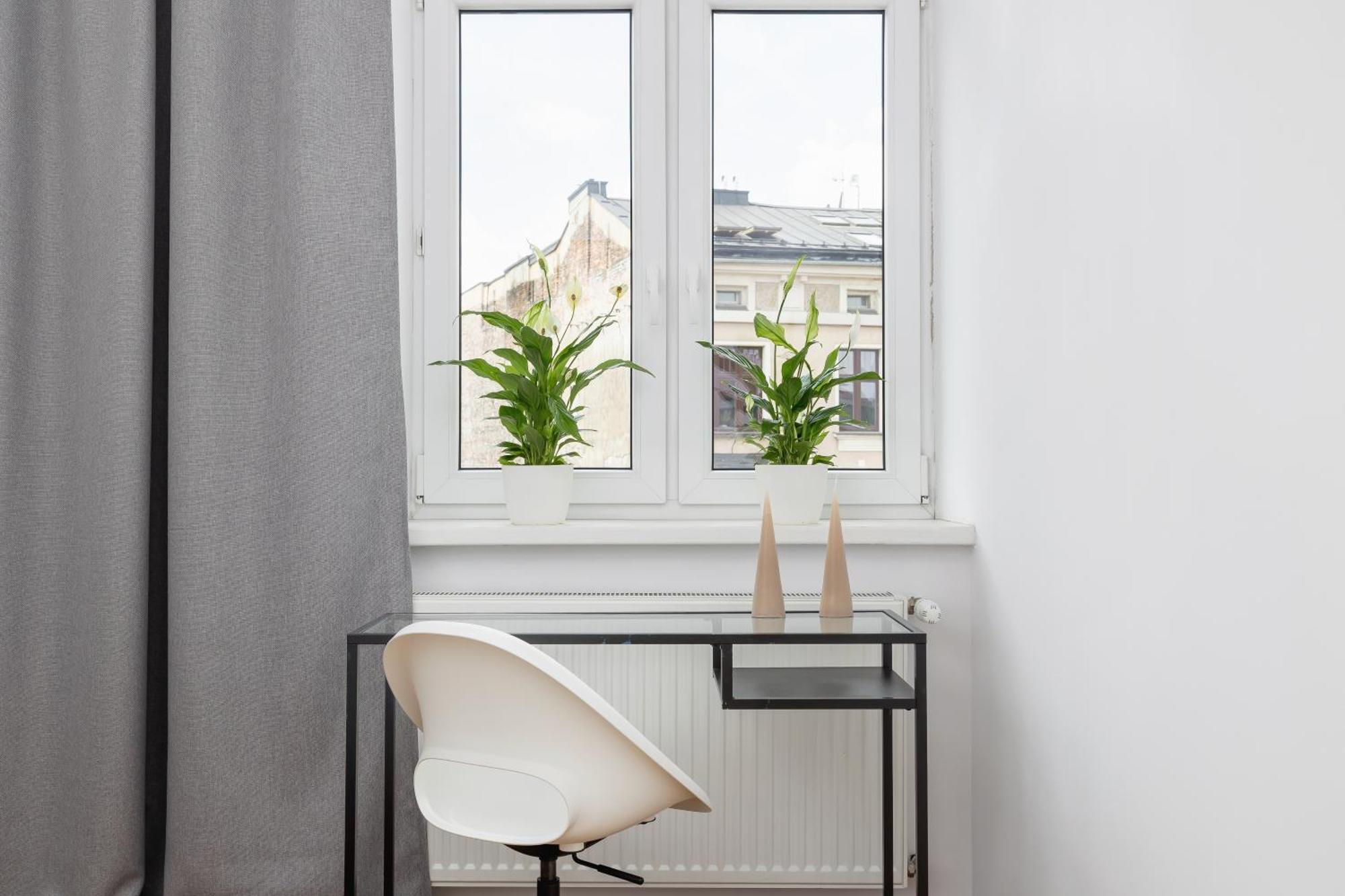 1-Bedroom Apartment With Balcony - Dluga 65 Kraków Zewnętrze zdjęcie