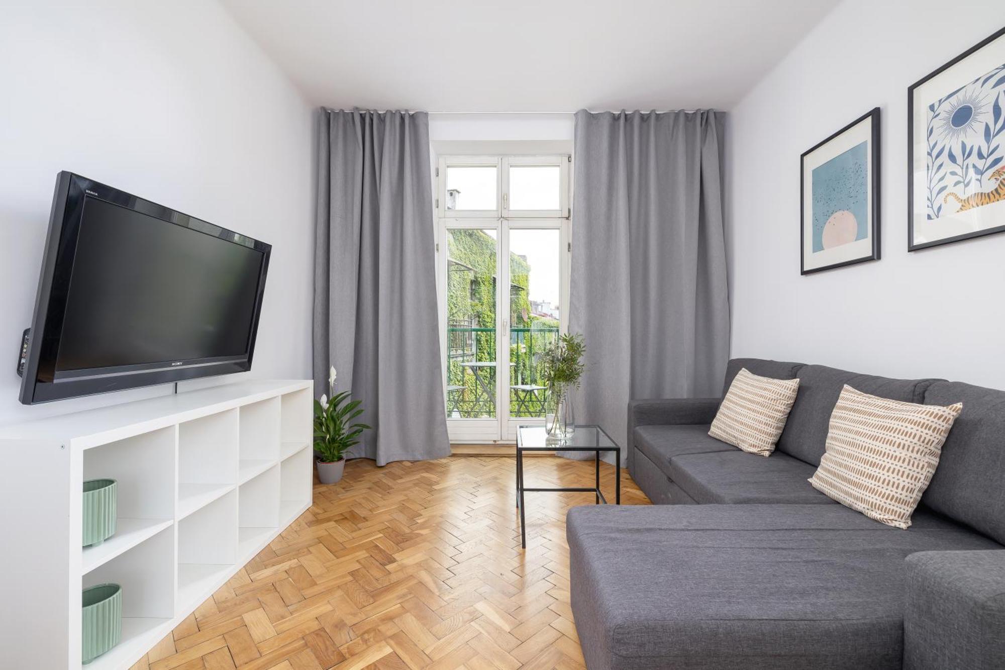 1-Bedroom Apartment With Balcony - Dluga 65 Kraków Zewnętrze zdjęcie