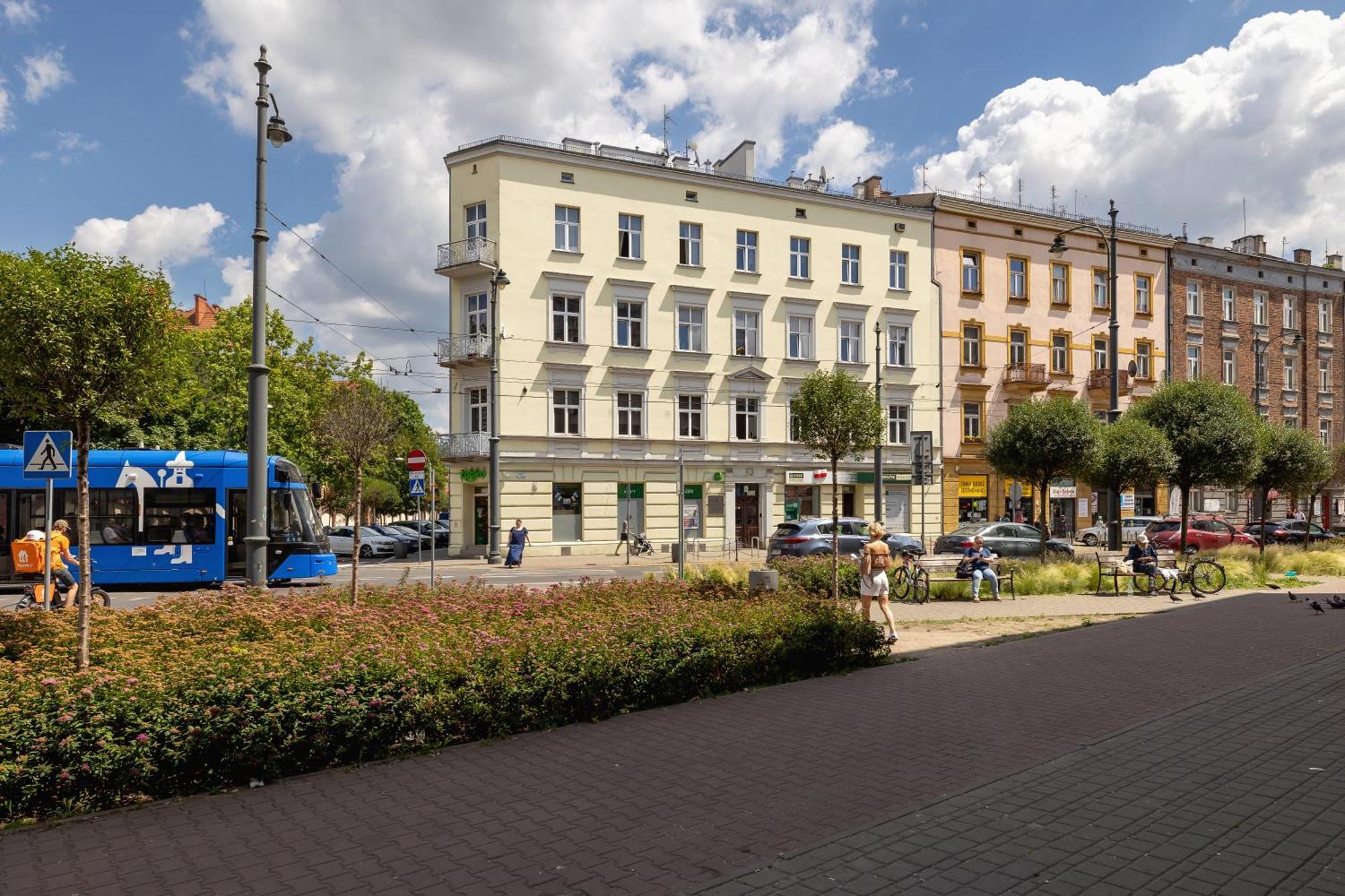 1-Bedroom Apartment With Balcony - Dluga 65 Kraków Zewnętrze zdjęcie